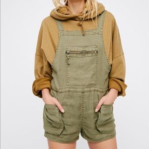 FREE PEOPLE FIRST CITY UTILITY SHORT-ALL NWOT